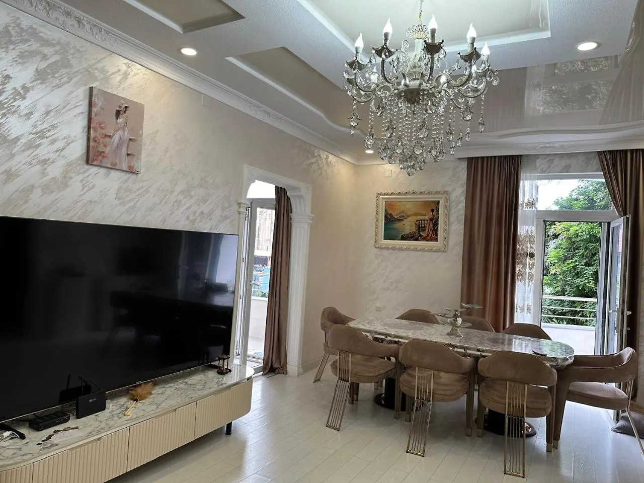 Metropol Tabidze Aparthotel Batumi Georgia